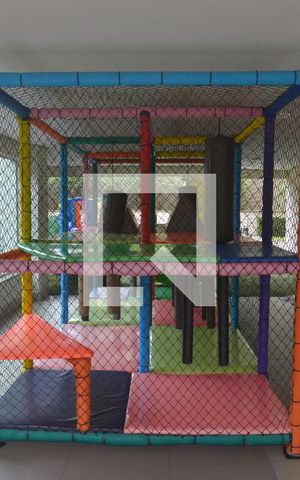 Apartamento à venda com 85m², 2 quartos e 2 vagasÁrea comum - Playground