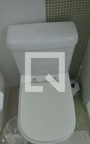 Apartamento à venda com 85m², 2 quartos e 2 vagasBanheiro da Suíte