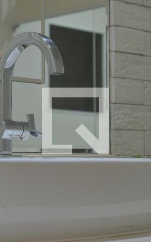 Apartamento à venda com 85m², 2 quartos e 2 vagasBanheiro Social