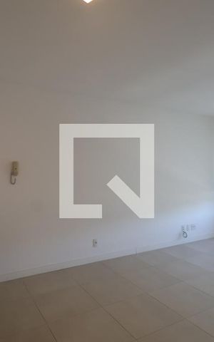 Apartamento à venda com 85m², 3 quartos e 1 vagaSala