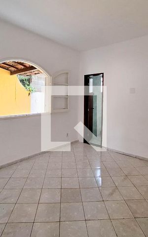Casa à venda com 64m², 2 quartos e 4 vagas Casa à venda com 64m², 2 quartos e 4 vagasSuíte