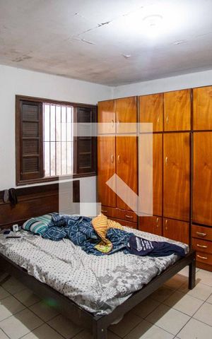 Casa à venda com 138m², 3 quartos e 2 vagasQuarto Casa 2