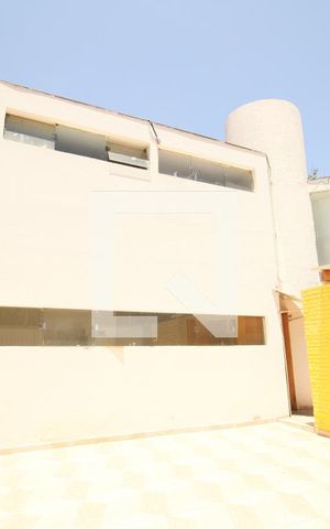 Casa à venda com 300m², 6 quartos e 2 vagasGaragem 