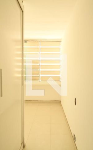 Casa à venda com 300m², 6 quartos e 2 vagasQuarto 1