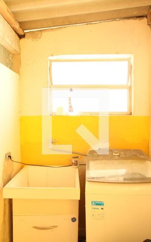 Casa à venda com 300m², 6 quartos e 2 vagasLavanderia