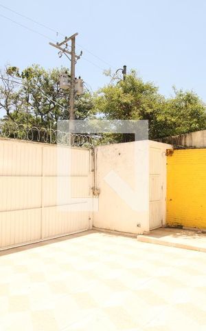 Casa à venda com 300m², 6 quartos e 2 vagasGaragem 