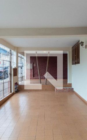 Casa à venda com 150m², 4 quartos e 1 vagaGaragem