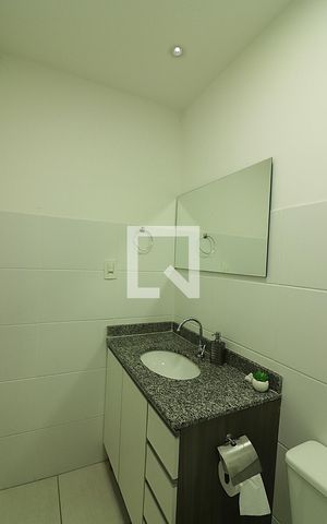 Apartamento à venda com 56m², 2 quartos e 1 vagaQuarto 1 - Suíte Banheiro