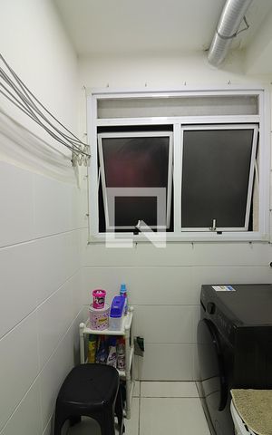 Apartamento à venda com 56m², 2 quartos e 1 vagaÁrea de Serviço