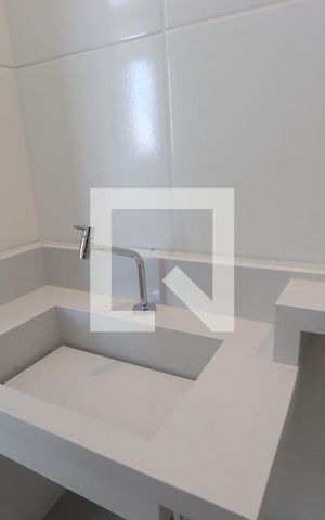 Apartamento para alugar com 36m², 2 quartos e sem vagaBanheiro