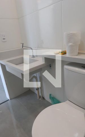 Apartamento para alugar com 36m², 2 quartos e sem vagaBanheiro
