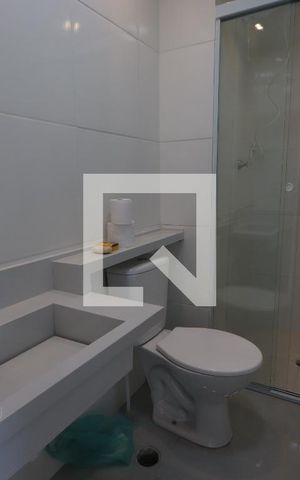 Apartamento para alugar com 36m², 2 quartos e sem vagaBanheiro