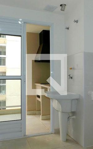 Apartamento para alugar com 60m², 2 quartos e 1 vagaÁrea de serviço 