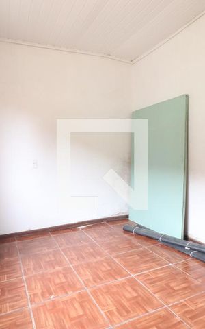 Casa à venda com 219m², 2 quartos e 1 vagaCasa da Frente - Quarto 1