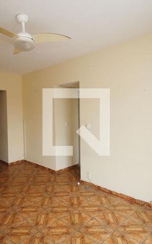 Apartamento à venda com 80m², 2 quartos e 1 vagaSala