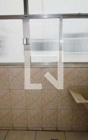 Apartamento à venda com 80m², 2 quartos e 1 vagaÁrea de Serviço