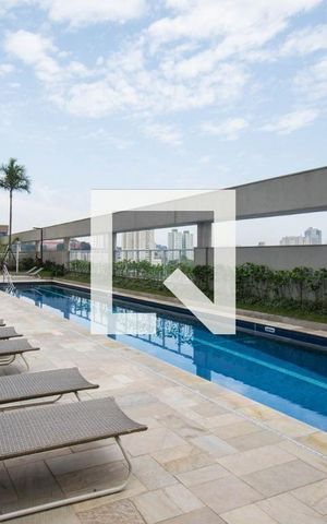 Apartamento para alugar com 94m², 2 quartos e 2 vagas Apartamento para alugar com 94m², 2 quartos e 2 vagasÁrea comum - Piscina