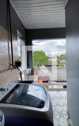 Casa à venda com 300m², 4 quartos e 2 vagas Casa à venda com 300m², 4 quartos e 2 vagasÁrea de Serviço