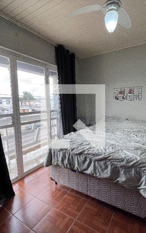Casa à venda com 300m², 4 quartos e 2 vagas Casa à venda com 300m², 4 quartos e 2 vagasQuarto 3