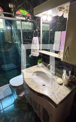 Casa à venda com 360m², 3 quartos e 3 vagas Casa à venda com 360m², 3 quartos e 3 vagasBanheiro