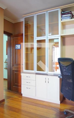 Casa para alugar com 310m², 4 quartos e 3 vagasSuíte 2 - Segundo Andar
