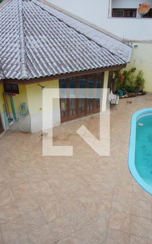 Casa para alugar com 310m², 4 quartos e 3 vagasQuarto 3 Vista - Segundo Andar