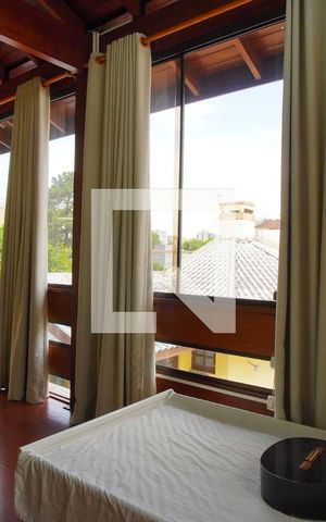 Casa para alugar com 310m², 4 quartos e 3 vagasQuarto 3 Varanda - Segundo Andar