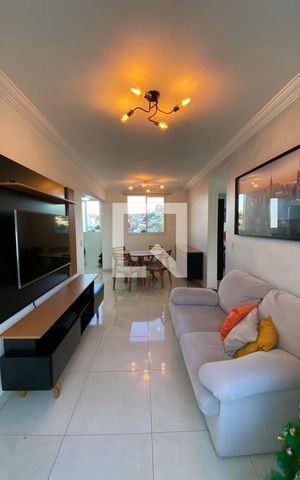 Apartamento à venda com 72m², 2 quartos e 1 vaga Apartamento à venda com 72m², 2 quartos e 1 vagaSala