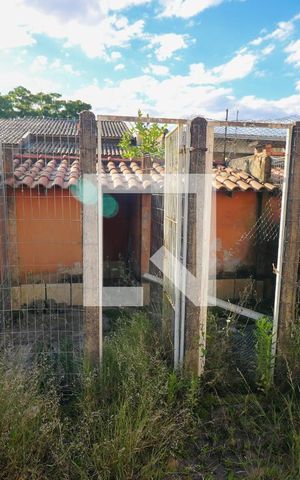 Casa à venda com 149m², 3 quartos e 2 vagas Casa à venda com 149m², 3 quartos e 2 vagasCanil