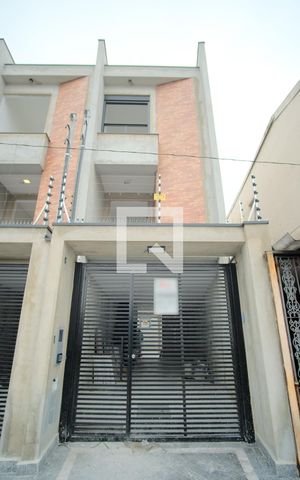 Casa à venda com 160m², 3 quartos e 3 vagasFachada