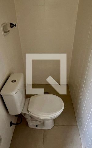 Apartamento à venda com 63m², 2 quartos e 1 vaga Apartamento à venda com 63m², 2 quartos e 1 vagaBanheiro de serviço