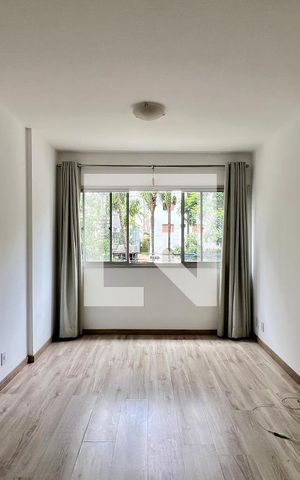 Apartamento à venda com 63m², 2 quartos e 1 vaga Apartamento à venda com 63m², 2 quartos e 1 vagaSala