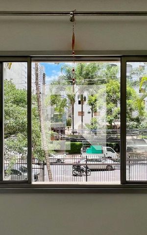 Apartamento à venda com 63m², 2 quartos e 1 vaga Apartamento à venda com 63m², 2 quartos e 1 vagaVista da Sala