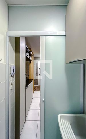 Apartamento à venda com 57m², 2 quartos e 1 vagaÁrea de Serviço