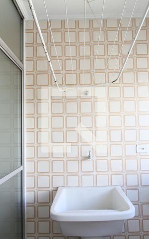 Apartamento para alugar com 67m², 2 quartos e 1 vagaÁrea de Serviço