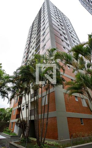 Apartamento para alugar com 64m², 2 quartos e 1 vagaFachada do bloco