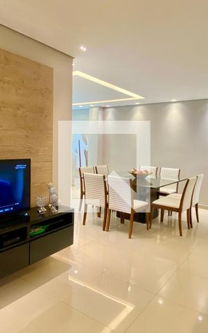 Apartamento para alugar com 135m², 4 quartos e 3 vagasSala