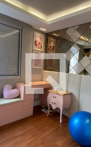 Apartamento para alugar com 135m², 4 quartos e 3 vagasQuarto 4