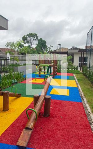 Apartamento para alugar com 43m², 2 quartos e 1 vaga Apartamento para alugar com 43m², 2 quartos e 1 vagaÁrea comum - Playground