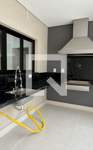 Casa de condomínio à venda com 556m², 4 quartos e 3 vagasChurrasqueira