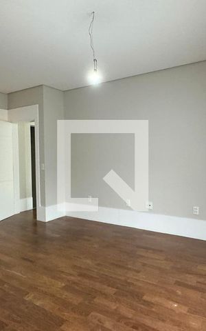Casa de condomínio à venda com 556m², 4 quartos e 3 vagasSuíte 2