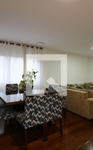 Apartamento à venda com 139m², 4 quartos e 2 vagasSala de Jantar