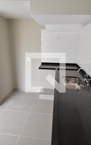 Casa de condomínio à venda com 85m², 2 quartos e 2 vagasCozinha