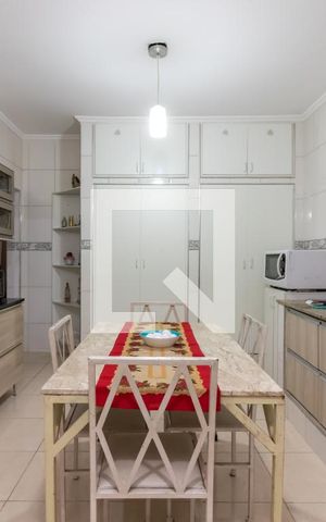 Casa à venda com 500m², 5 quartos e 3 vagasCozinha 1