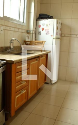 Apartamento à venda com 68m², 2 quartos e 1 vagaCozinha