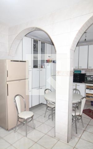 Casa à venda com 448m², 5 quartos e sem vagaCasa 1 - Cozinha