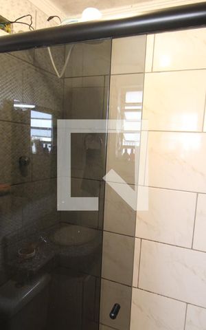 Casa à venda com 448m², 5 quartos e sem vagaCasa 2 - Quarto 2 - Banheiro
