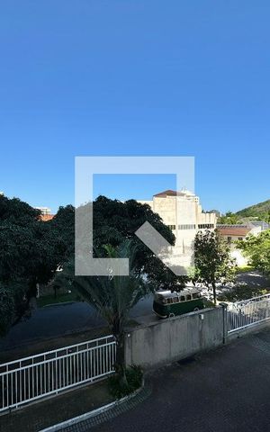 Apartamento à venda com 83m², 3 quartos e 1 vaga Apartamento à venda com 83m², 3 quartos e 1 vagaVaranda