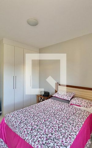 Apartamento à venda com 83m², 3 quartos e 1 vaga Apartamento à venda com 83m², 3 quartos e 1 vagaSuíte