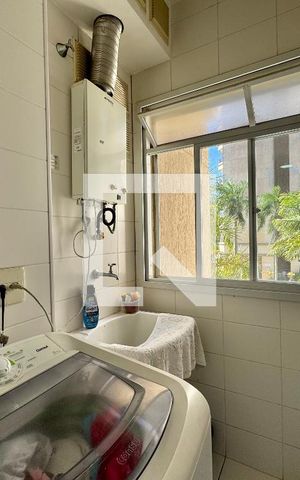 Apartamento à venda com 83m², 3 quartos e 1 vaga Apartamento à venda com 83m², 3 quartos e 1 vagaCozinha e Área de Serviço